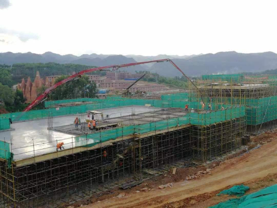 云南省蒙自市紅河站建筑建設(shè)工程